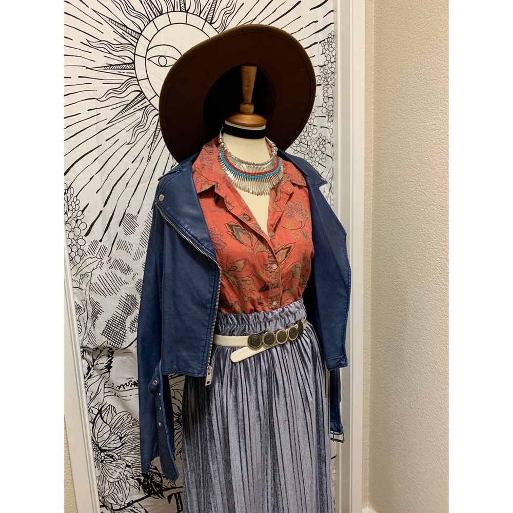 🌈 Stylish Vintage paisley top - Picture 11 of 11